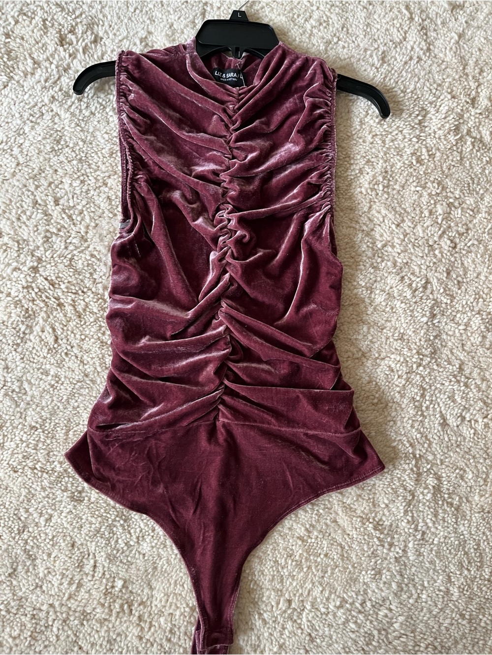 Liz & Sara Sz L Ruched Velvet Bodysuit Sleeveless Snap Crotch Stretchy NEW